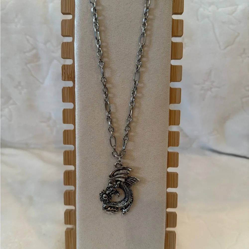 Silver Stainless Steel Dragon Pendant Necklace Gothic Style Unisex - Brand New